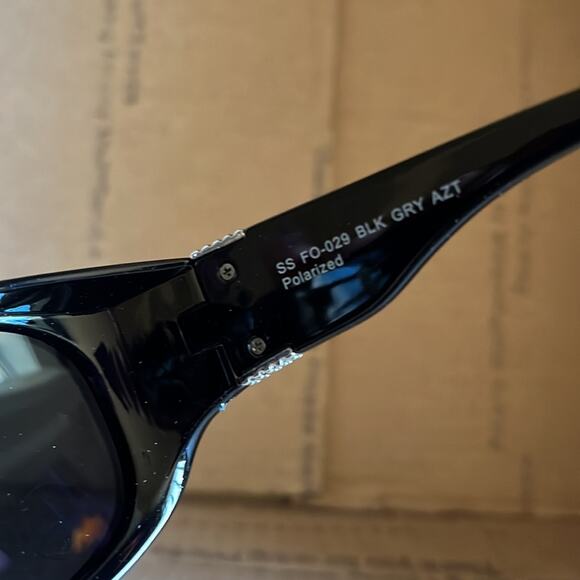 Solar Shield Fits Over Polarized Sunglasses Black Silver L - Picture 7 of 9